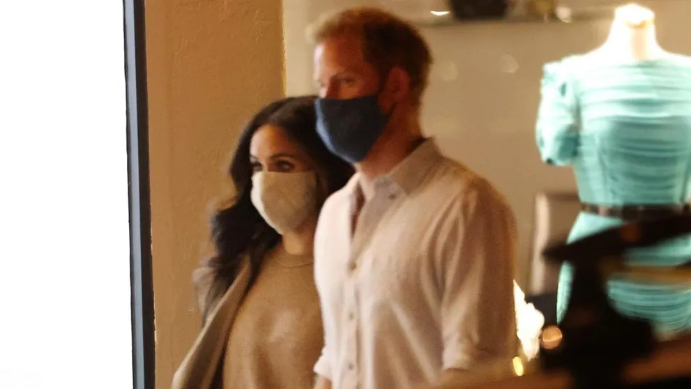 Paparazzi vypátrali Meghan a Harryho. Netušili, že ich fotia