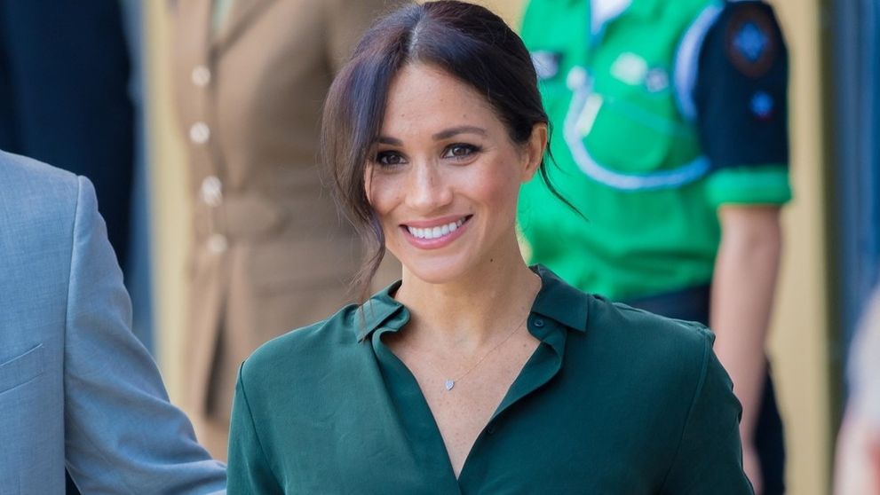 Obľúbený účes Meghan Markle: Máme návod, ako si ho vyčarujete za pár sekúnd