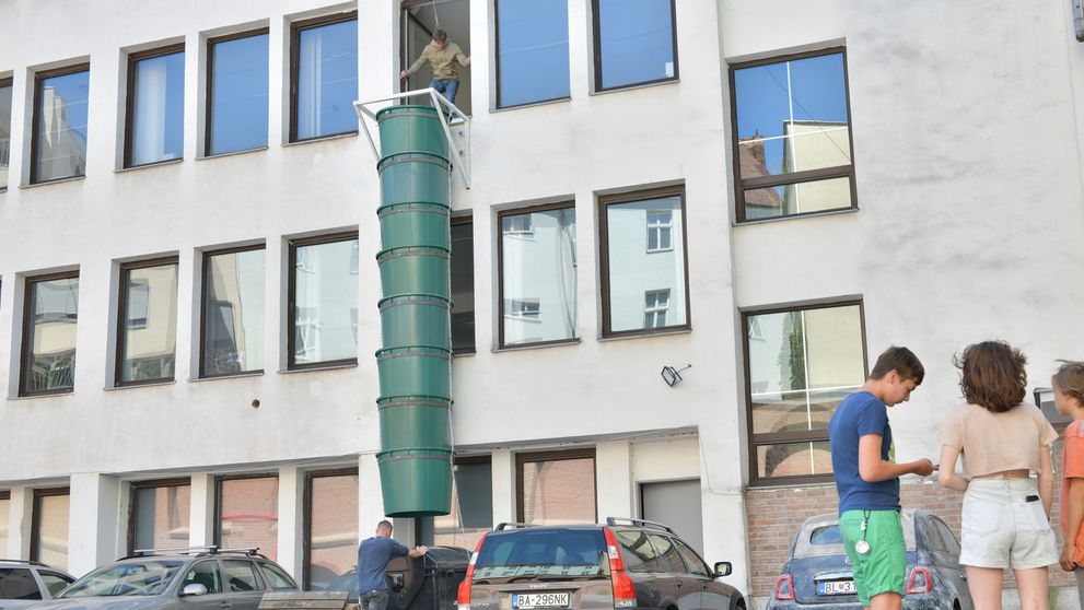 Odvaha mu nechýba: Zvládol to, čo bežne robia iba skúsení kaskadéri