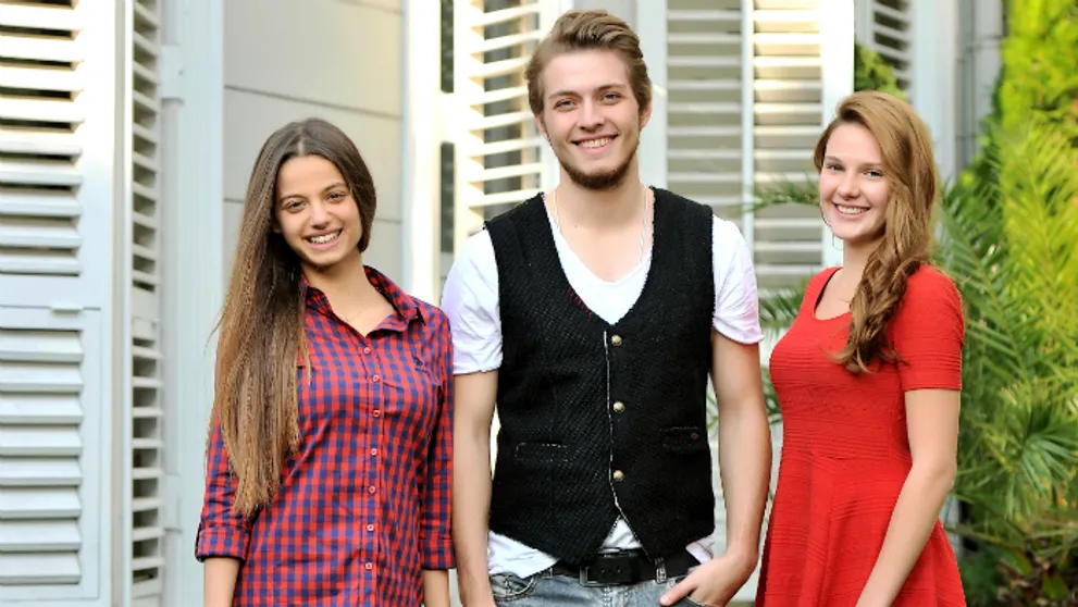 Cansu, Ozan a Hazal z Vymenených životov: Davové šialenstvo v Indonézii!