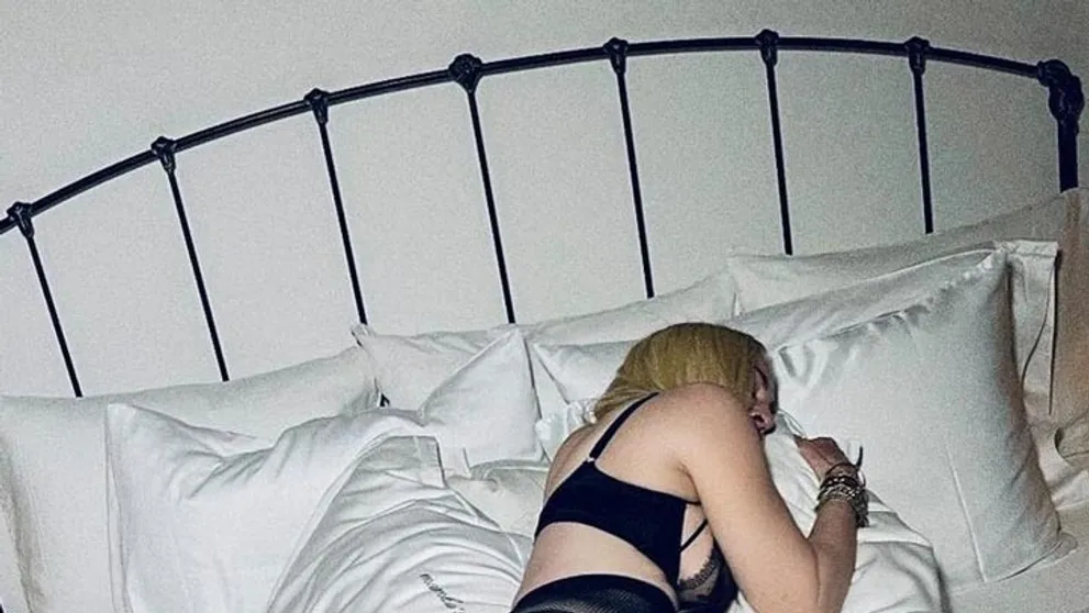 Madonna šokovala erotickými fotkami: Nič pre maloletých!