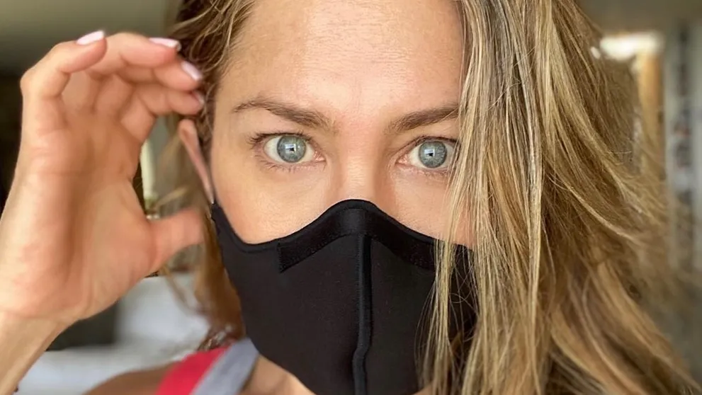 Krutá realita: Jennifer Aniston zverejnila fotku z lôžka, na všetkých má prosbu