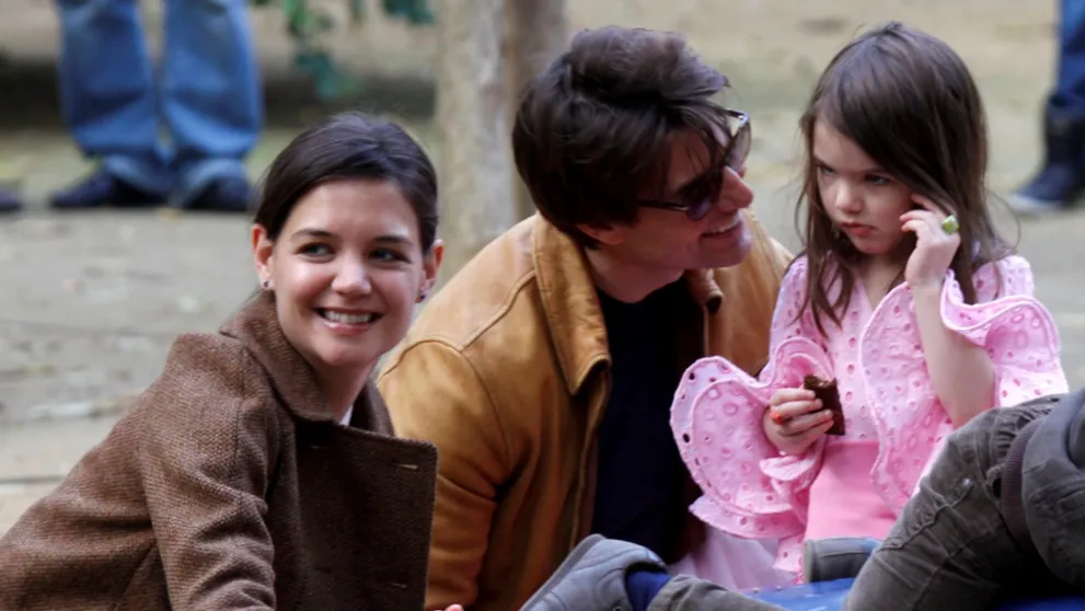 Dcéra Toma Cruisa a Katie Holmes má už 15 rokov. Suri rastie do krásy
