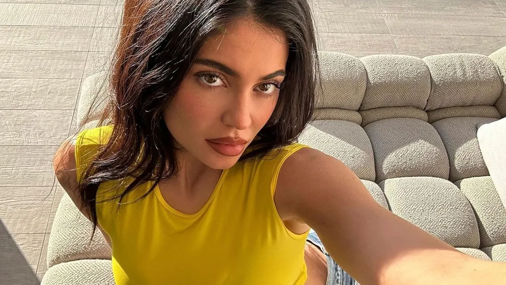 Kylie Jenner hviezdou fashion weeku v Paríži: Taký úzky pás ešte nemala