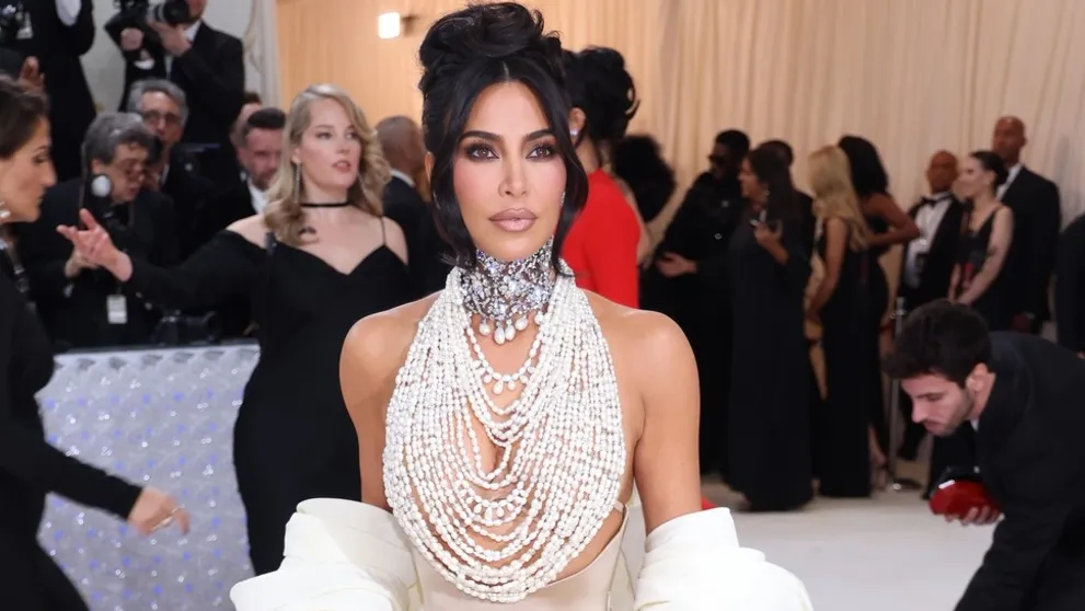 Kim Kardashian zmenila účes a všetci ostali v šoku: Naozaj sa takto ostrihala?