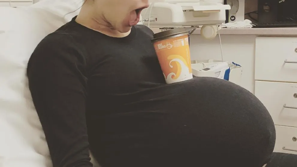 Známa herečka sa stala dvojnásobnou mamou nielen v seriáli, ale aj v súkromí