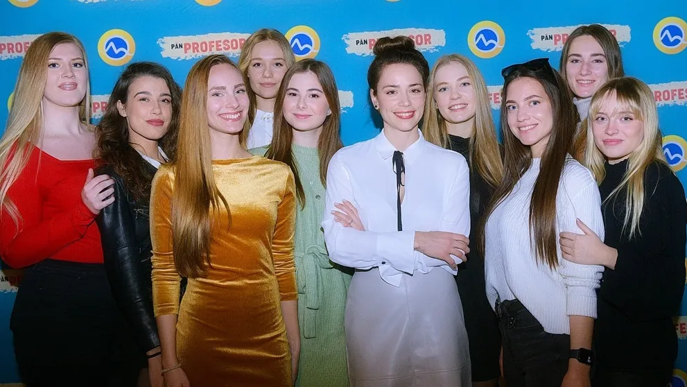 Je oficiálne krajšia než Scarlett Johansson. Reakcia herečky vás prekvapí