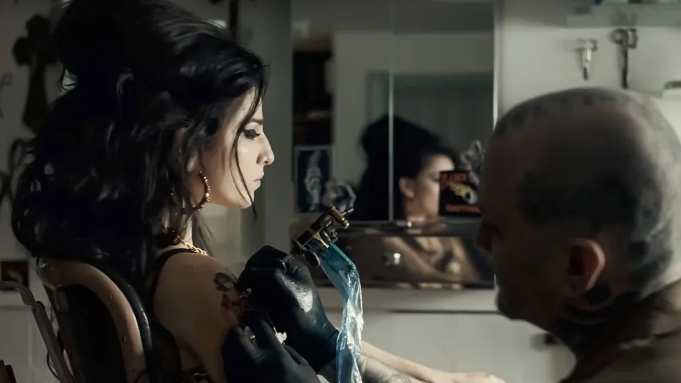Vzostup, vrchol aj pád. Film o Amy Winehouse v kinách už v máji