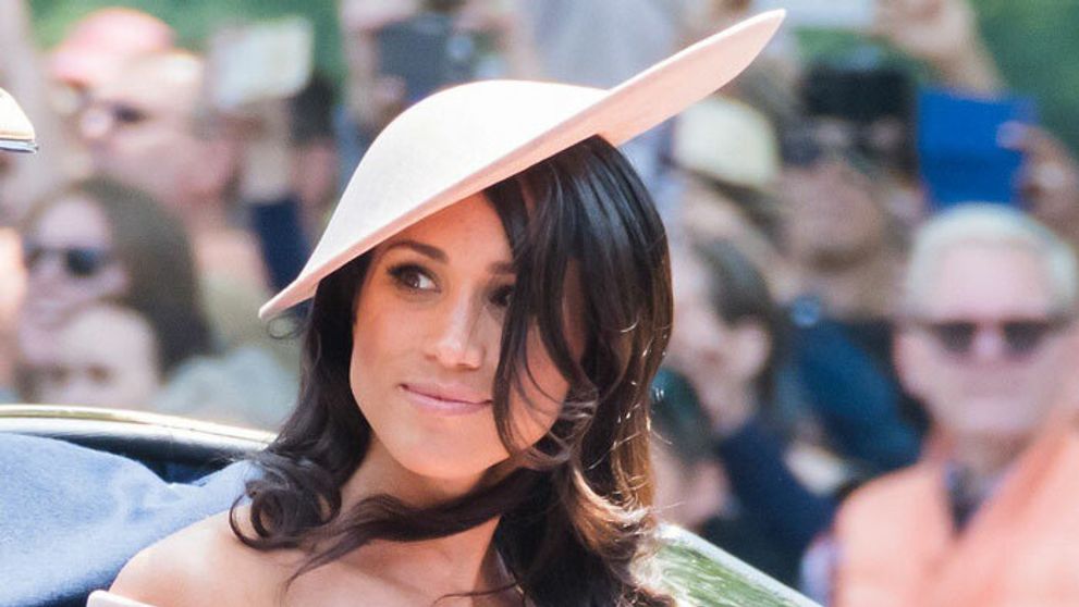 Mohla vôbec?! Meghan Markle zatienila samotnú kráľovnú, tento prehrešok jej ale nikto nedaruje