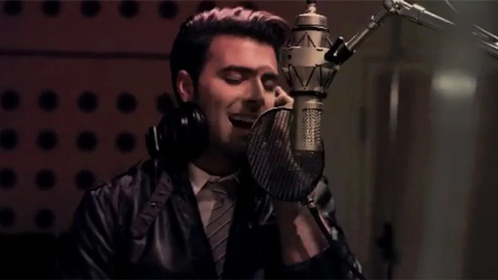 I Love It: Riadne chytľavá pecka od sexy Jencarlosa Canelu!
