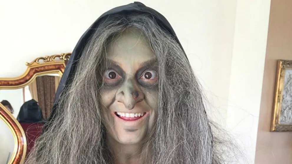Uhádnete, kto sa skrýva v prestrojení za ježibabu?