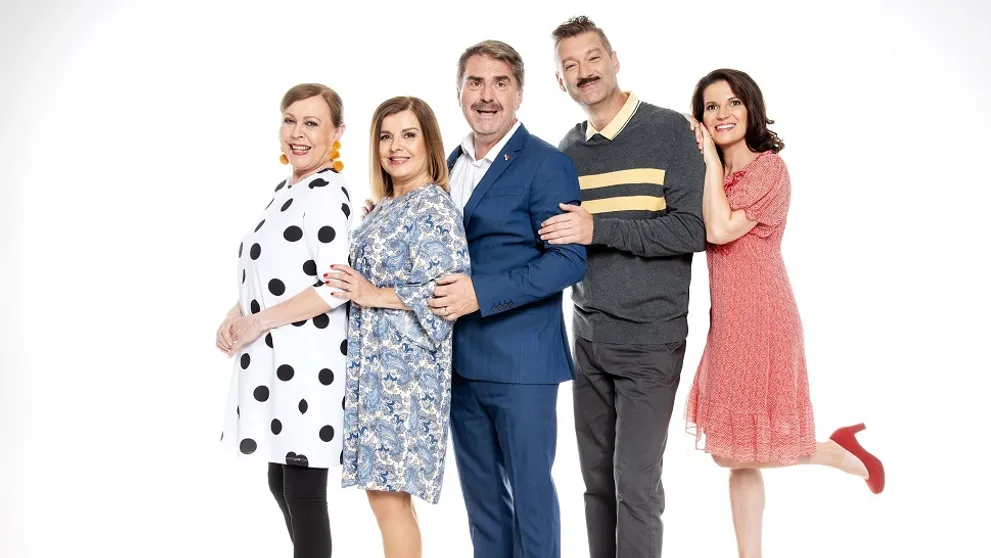 Víťazný návrat kultového komediálneho seriálu Susedia