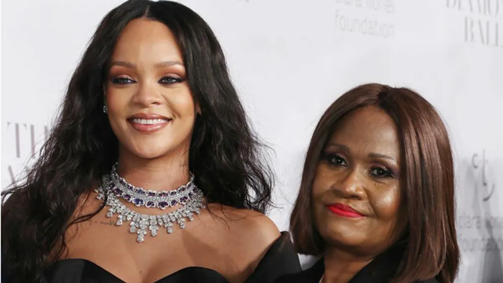 Rihannin dojímavý odkaz pre mamu: Slová, ktoré by sa dotkli každej ženy