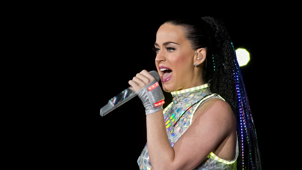 Rozbláznila Slovensko! Máme horúce pikošky zo zákulisia koncertu famóznej Katy Perry!
