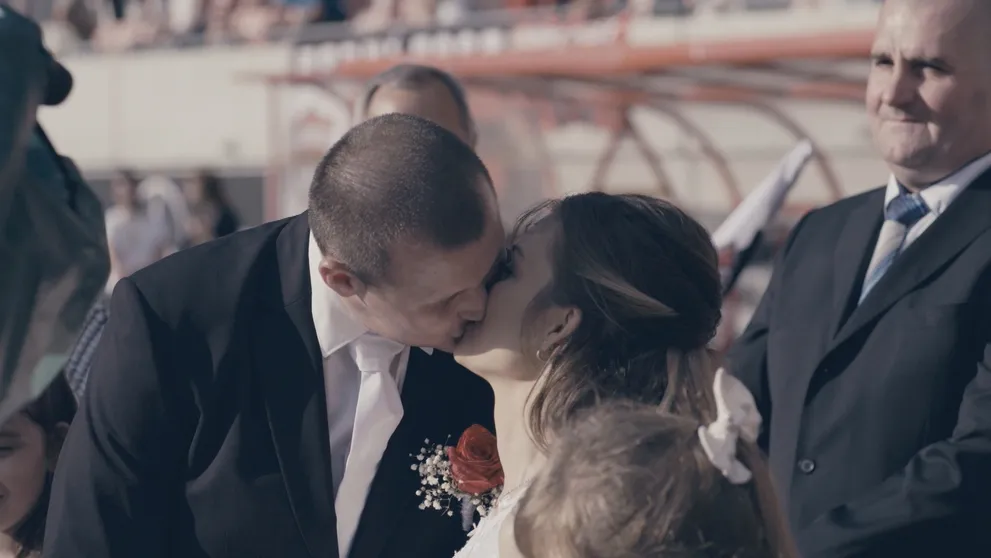 Najvernejší fanúšik: Svadba na štadióne obľúbeného klubu