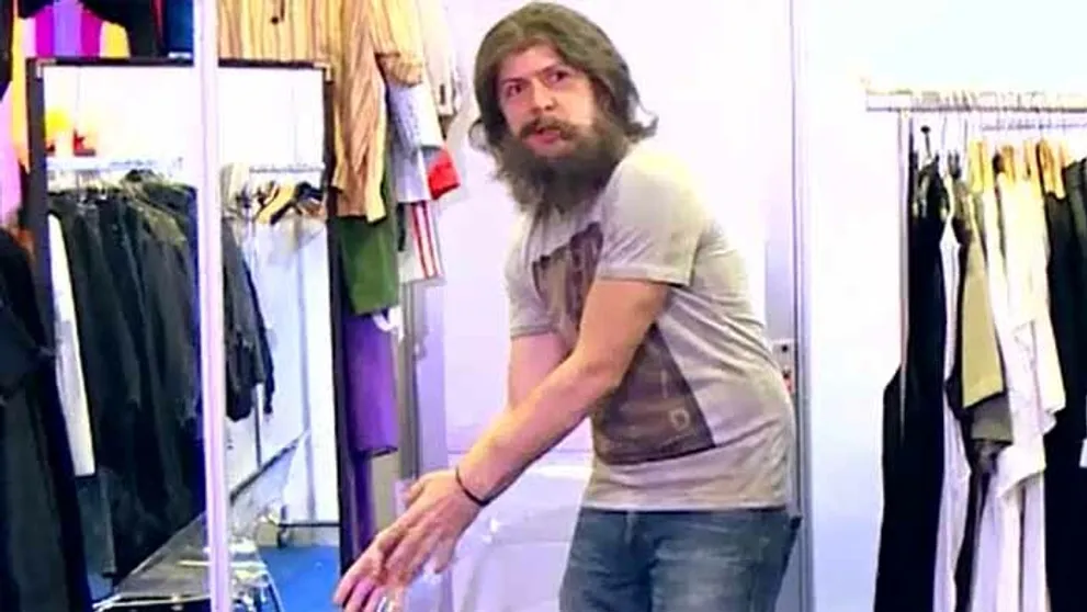 Zabudnutý v čase. Z bláznivého Andreja Bičana je otec Furas!
