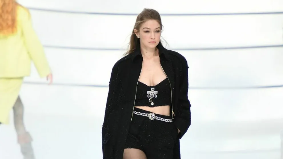Gigi Hadid je tehotná! S týmto fešákom čaká bábätko
