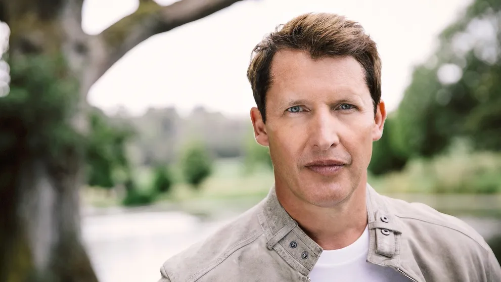 James Blunt sa vráti do Bratislavy: Teším sa, ako sa hodím do davu, keď vás navštívim!
