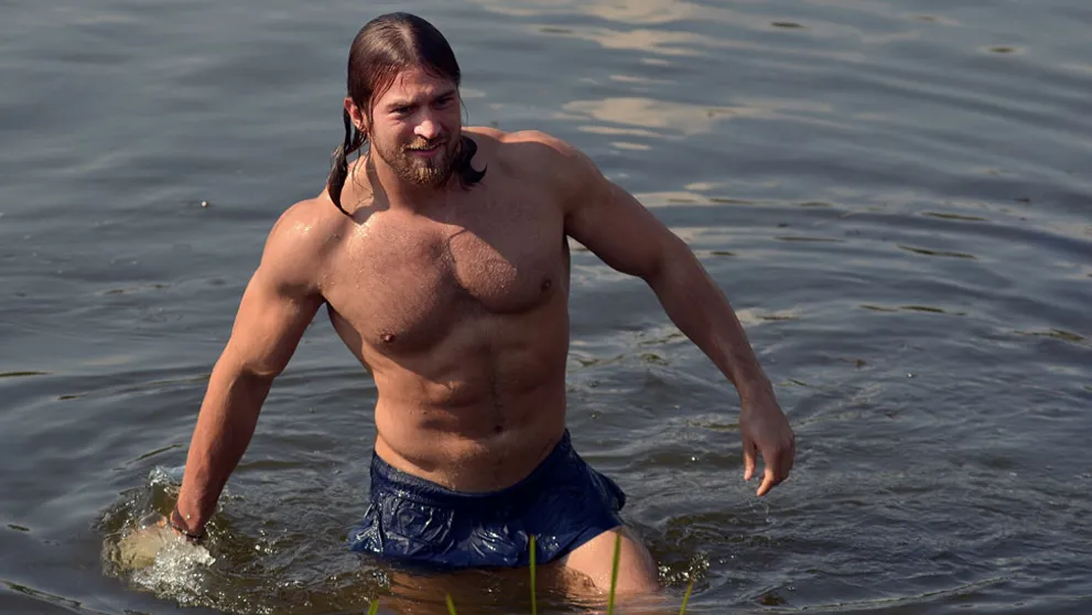 Neuveriteľná zmena! Aquaman z Farmy sa za mesiac zväčšil takmer o tretinu
