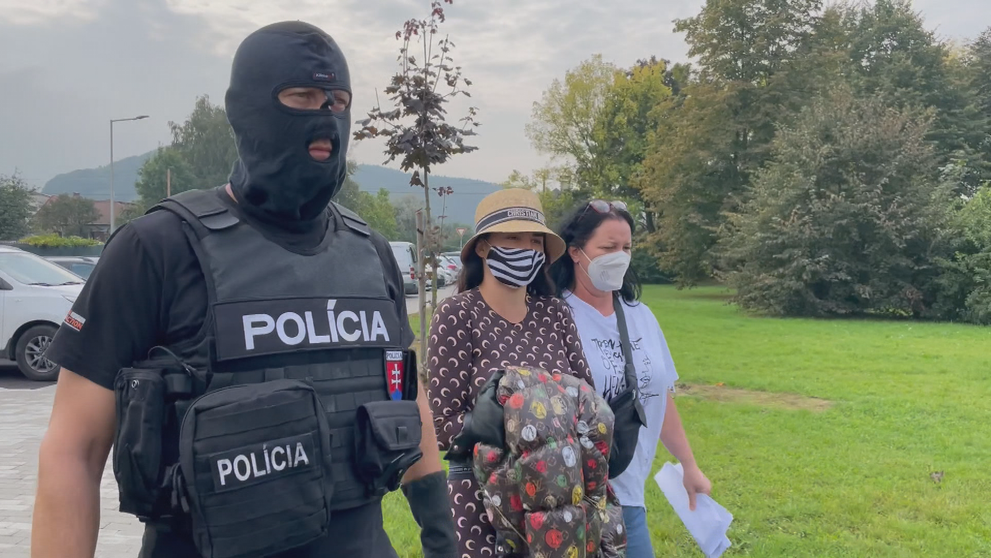 VIDEO: Z. Plačková na výsluchu všetky obvinenia poprela. Hrozí jej veľmi vysoký trest