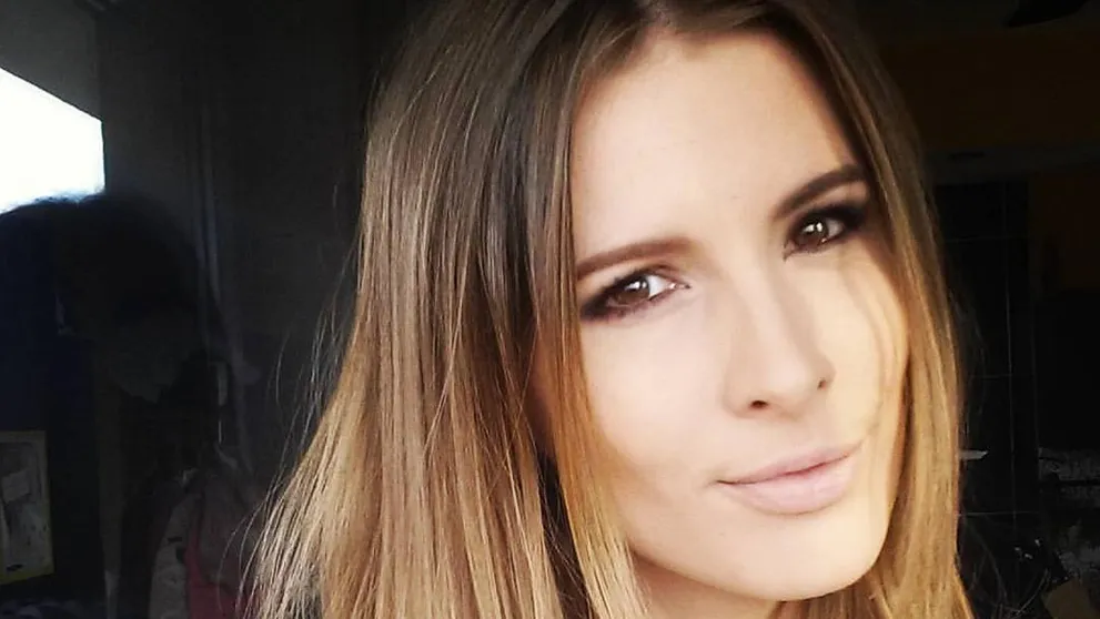 Dlhé vlasy sú minulosť. Miriam Šmahel Kalisová je ešte krajšia