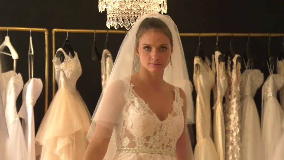 Nerozhodná Lucia. Pre svadobné šaty takmer nespávala!
